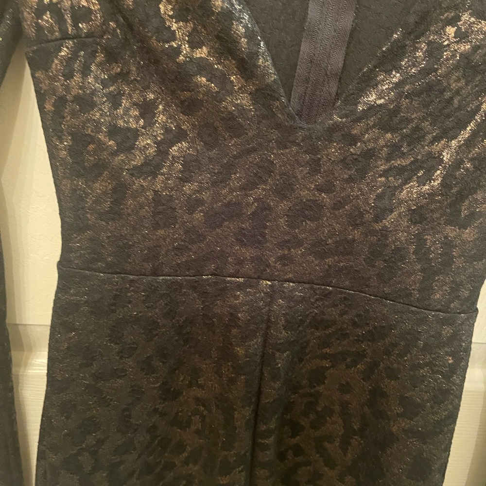 Cheetah Print Long Sleeve Romper - Picture 3 of 5